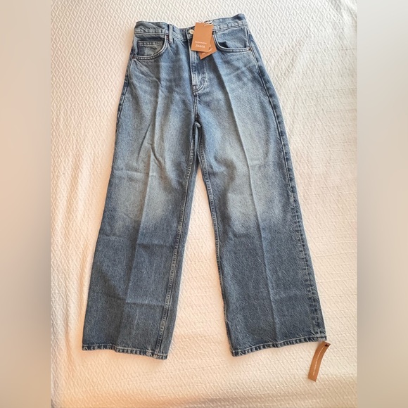 NWT Reformation Cary High Rise Slouchy Wide Leg Cropped Jean - Picture 3 of 6